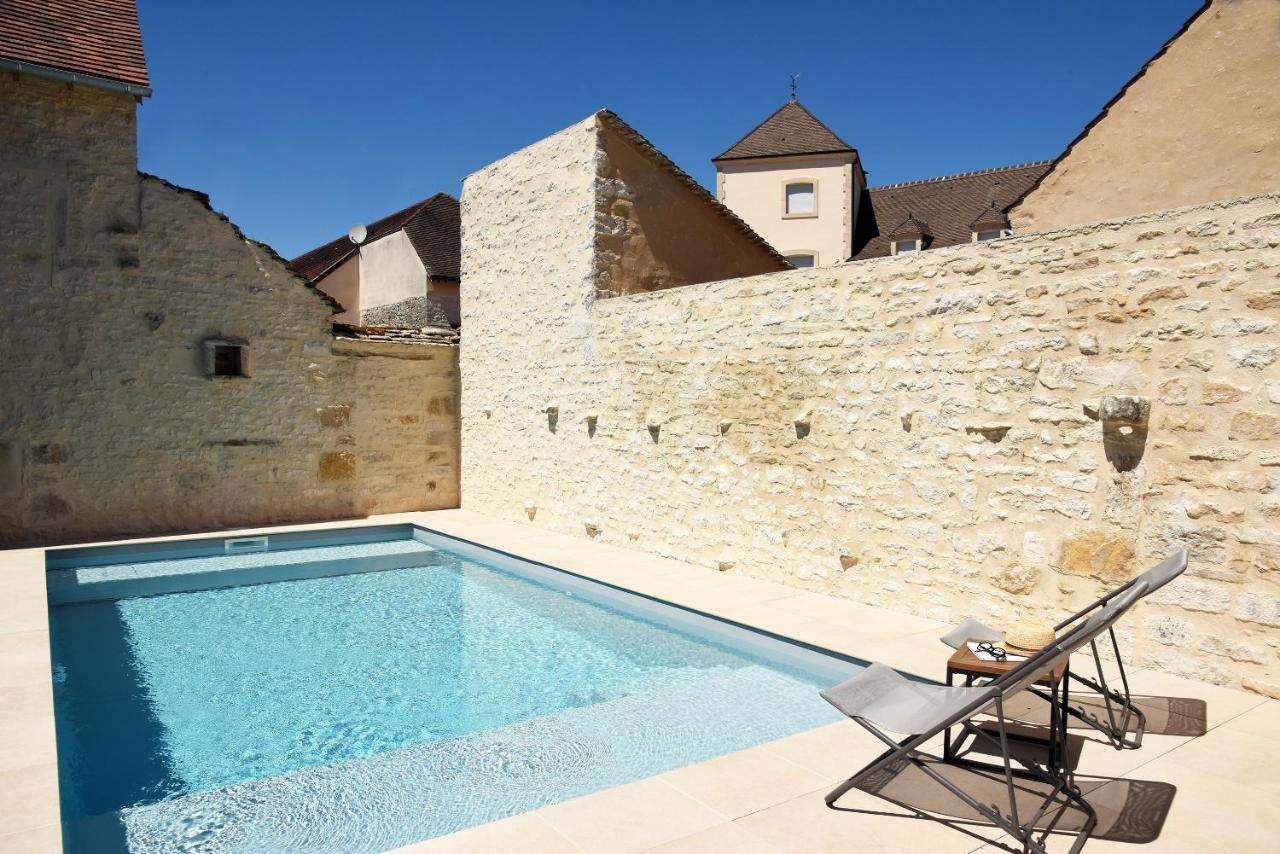 Le Charles V Bed & Breakfast Meursault Exterior photo