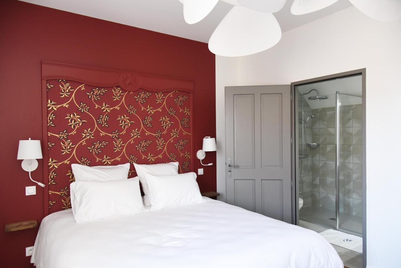 Le Charles V Bed & Breakfast Meursault Exterior photo